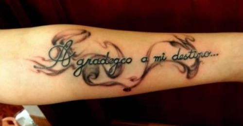 Татуировки на руке для мужчин надписи с переводом. Тату надписи с переводом для мужчин: фото и эскизы