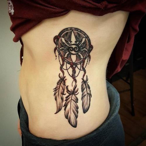 Татуировки со смыслом для девушек маленькие. Татуировки со смыслом для девушек – надписи с переводом и их значение. Фото 08