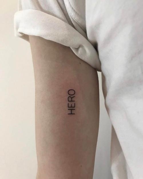 Маленькие тату со смыслом для девушек. Сила в слабости