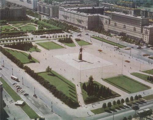 Самые большие площади в России. Топ 10 Самых больших площадей России