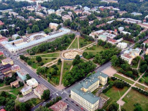 Самые большие площади в России. Топ 10 Самых больших площадей России