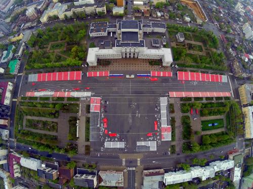 Самая большая центральная площадь в Европе. Самая большая площадь в Европе.