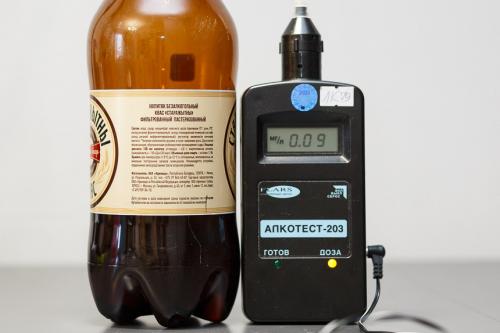 Безалкогольное пиво и алкотестер. Опьянеть все-таки можно?