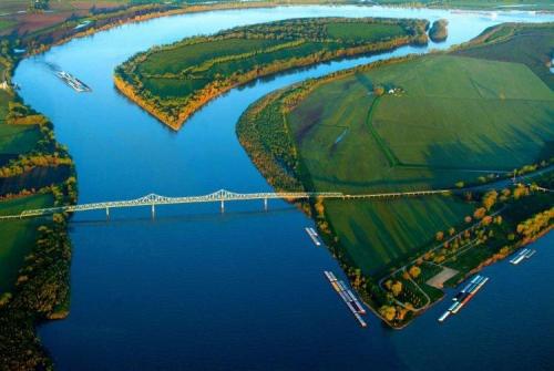 Как выглядит самая большая река в мире. Самые длинные реки в мире: ТОП-10