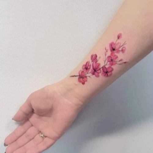 Тату на руке для девушек. Женские тату на руке 2022: ТОП-100 красивых фото 25