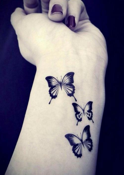 Татуировки с переводом для девушек со смыслом. Татуировки для девушек в виде надписей со смыслом и их значение 19