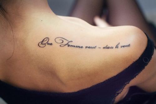 Татуировки с переводом для девушек со смыслом. Татуировки для девушек в виде надписей со смыслом и их значение