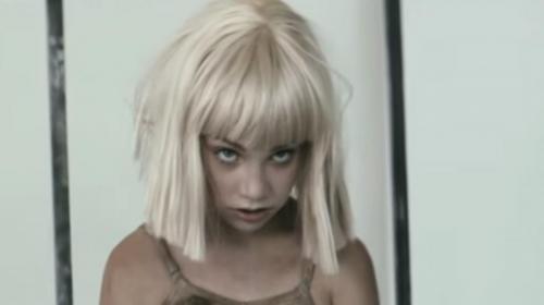 Кто снимается в клипах Sia. Девочка, которая танцевала в клипах и на концертах Сии, выросла: во сколько сегодня оценивается состояние Мэдди Зиглер? 03 Кто снимается в клипах Sia. Девочка, которая танцевала в клипах и на концертах Сии, выросла: во сколько сегодня оценивается состояние Мэдди Зиглер? 03