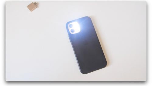 Как включить вспышку при звонке на айфон.  Как на айфоне включить фонарик при звонке [Инструкция]