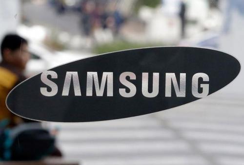 Как правильно произносить названия модных марок. Правильное произношение названий популярных брендов