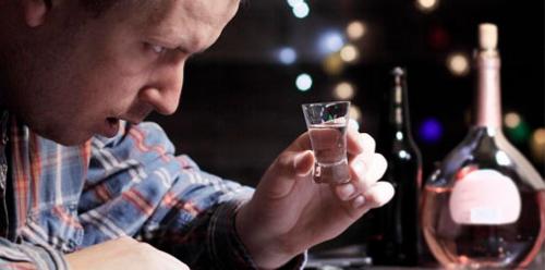 Как правильно выйти из запоя. Как уговорить родного человека принять лечение 02 Как правильно выйти из запоя. Как уговорить родного человека принять лечение 02