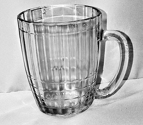 В чем особенность граненого стакана. Хочу все знать #432. 10 фактов о граненом стакане