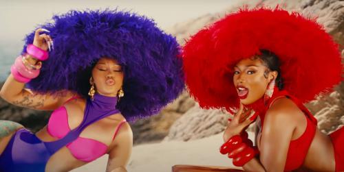 Какие видеоклипы с участием моделей стали самыми сексуальными. Самые соблазнительные образы звёзд в клипаx