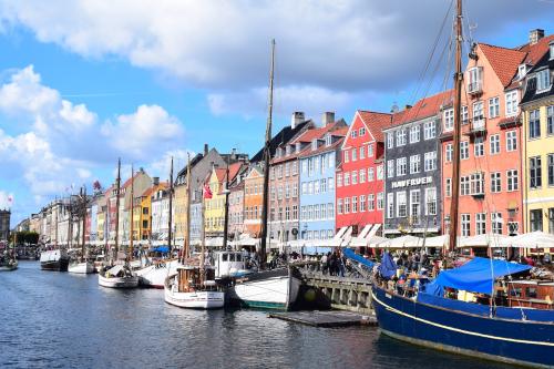 10 лучших городов мира для семейной жизни. APP - Article Actions 02