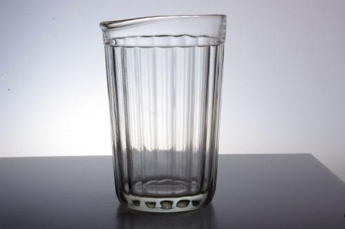 5-минутный путеводитель по граненому стакану. Характеристики и вариации модели