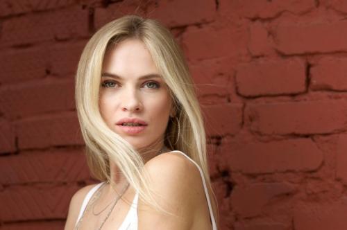 Как использовать прибор постоянного освещения Profoto для съемки. Практическая съёмка