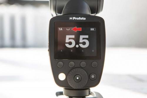 Какие недостатки могут быть у приборов постоянного освещения Profoto. Основной функционал – знакомимся со вспышкой