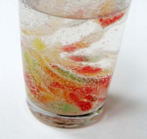 10 занимательных научных экспериментов для детей и взрослых