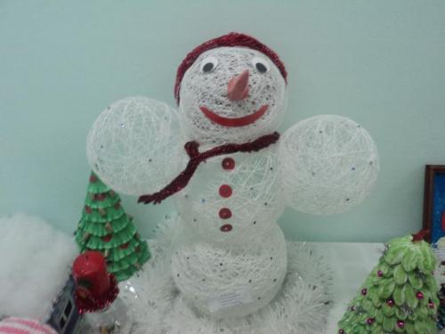 Делаем интересные поделки на Новый год в школу. Новогодние поделки в школу первый класс: простые самоделки из бумаги и пластилина (фото + видео мастер класс) 20 Делаем интересные поделки на Новый год в школу. Новогодние поделки в школу первый класс: простые самоделки из бумаги и пластилина (фото + видео мастер класс) 20