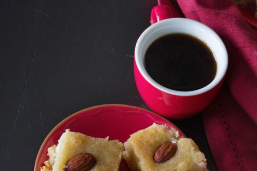 Что означает фраза Весь мир в чашке. 