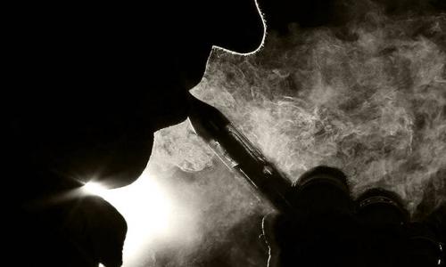 Сложно ли бросить парить. Какие могут быть последствия от вейпа?