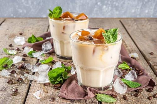 Как приготовить кофейный напиток с необычным вкусом, используя минимум ингредиентов. 20 кофейных коктейлей, которые сможет приготовить каждый