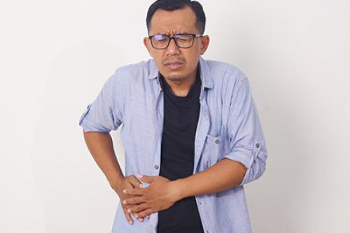 Метеоризм после отказа от курения. После сигарет болит кишечник