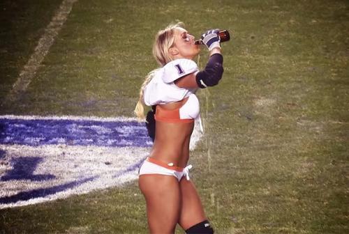 Как промилле алкоголя в пиве соотносятся с его калорийностью. Пиво и углеводы. Можно ли потолстеть от пива и что такое гликемический индекс.