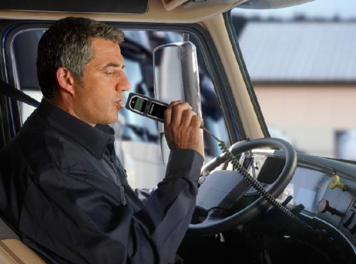 Как законодательство регулирует использование сертифицированных алкотестеров в разных странах. За отказ пройти испытание алкотестером в некоторых странах угрожают высокие штрафы, а даже тюремное заключение (инфографика)