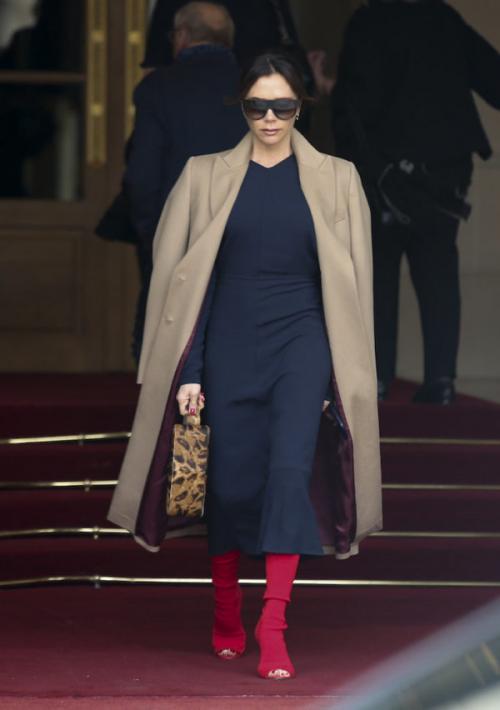 Модели без талии. 16 звезд, у которых нет талии