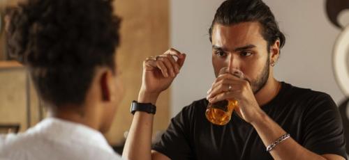 Как пережить синдром отмены алкоголя. Проявления алкогольной абстиненции